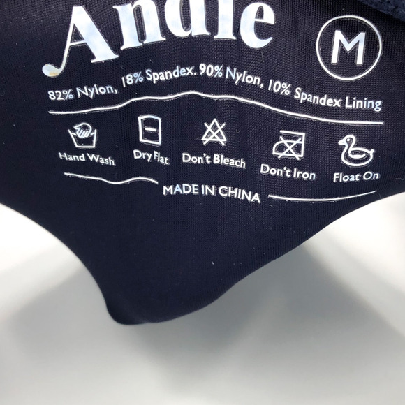 ANDIE SWM The Tulum One Piece Medium 8-10 Navy Blue Flat Cross Strap Back NWT - Picture 8 of 9